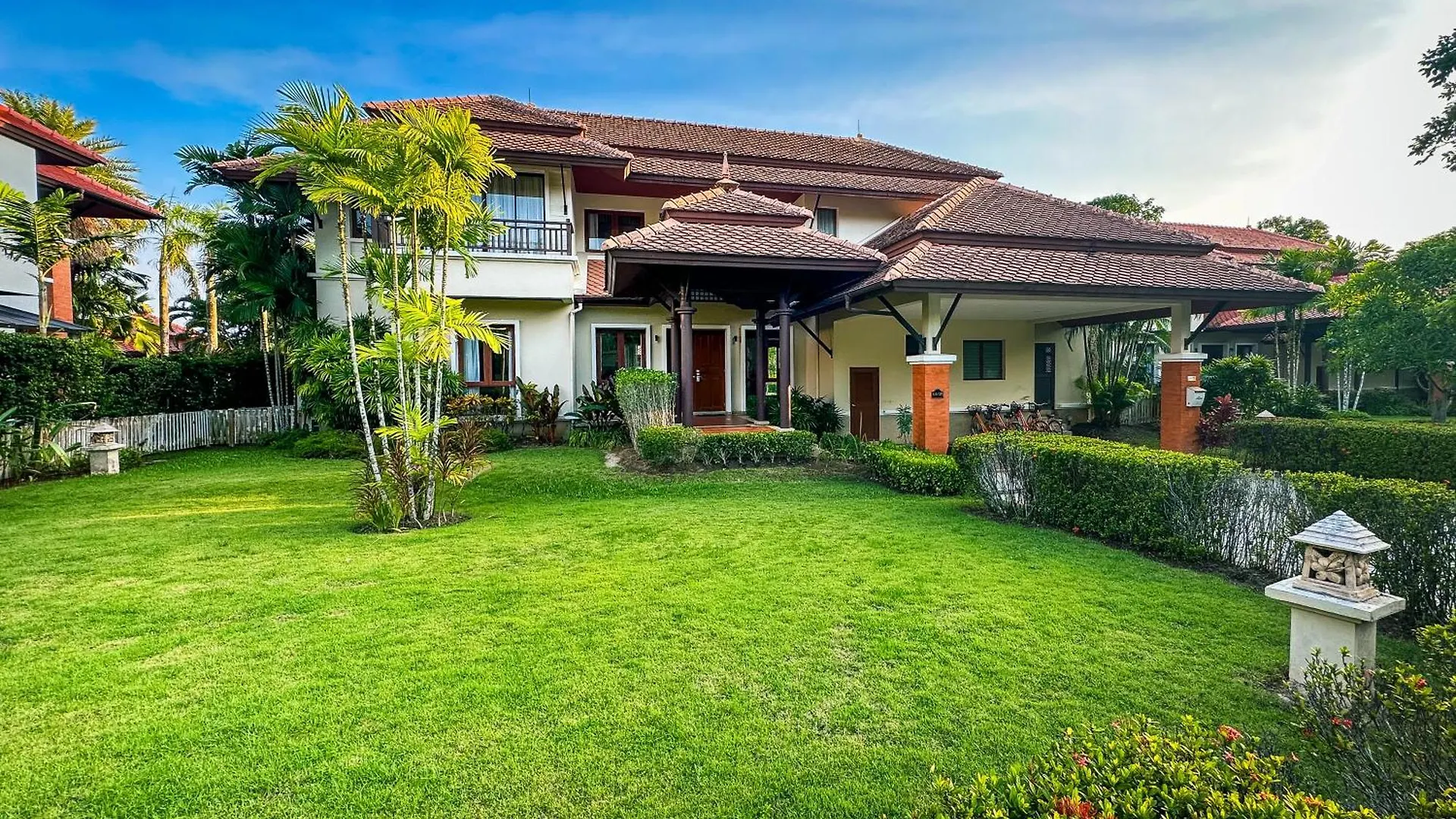 Angsana Laguna Village 4 Bedroom Thalang